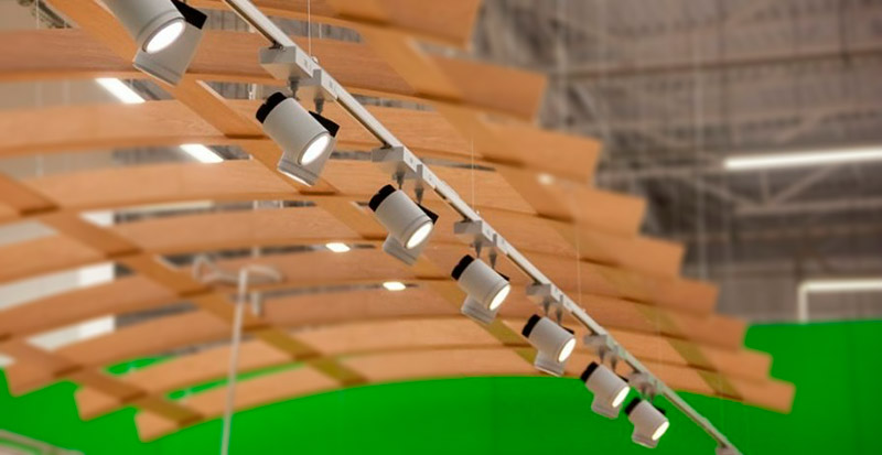 Трековое освещение для магазинов
